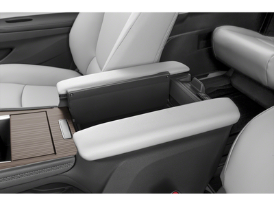 2023 Toyota Sienna XLE 8 Passenger