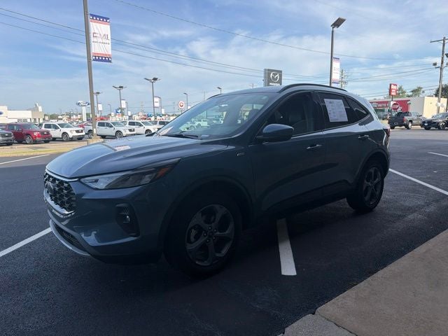 2025 Ford Escape ST-Line Select