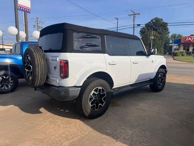 2023 Ford Bronco Outer Banks