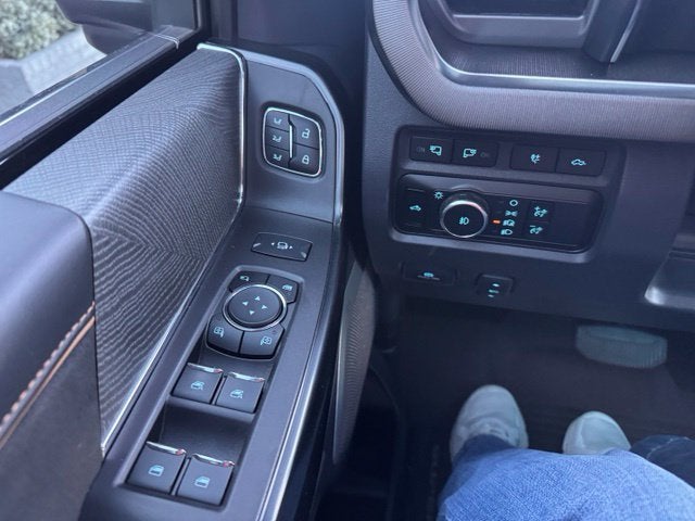2024 Ford F-250SD Platinum