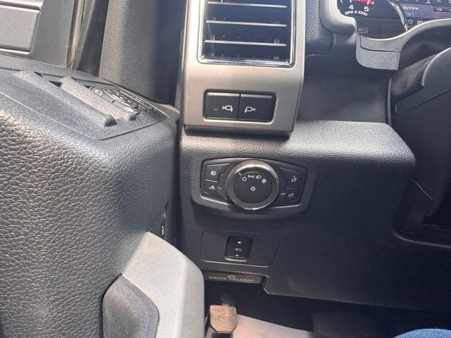 2022 Ford F-450SD Lariat DRW
