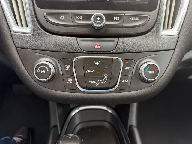 2017 Chevrolet Malibu LT 1LT