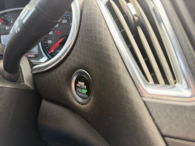 2017 Chevrolet Malibu LT 1LT