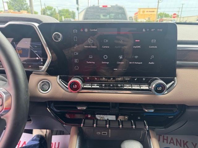 2024 GMC Canyon Denali