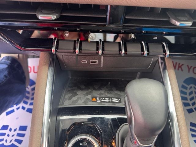 2024 GMC Canyon Denali