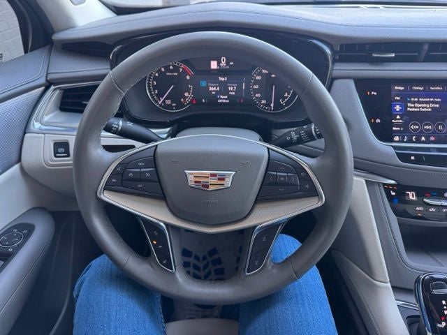 2023 Cadillac XT5 Premium Luxury