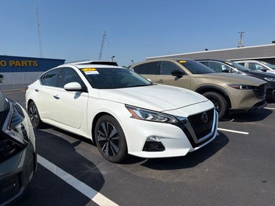 2022 Nissan Altima 2.5 SL