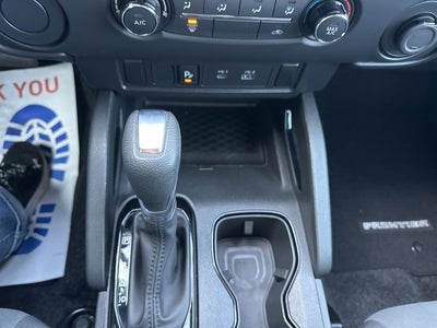 2023 Nissan Frontier SV