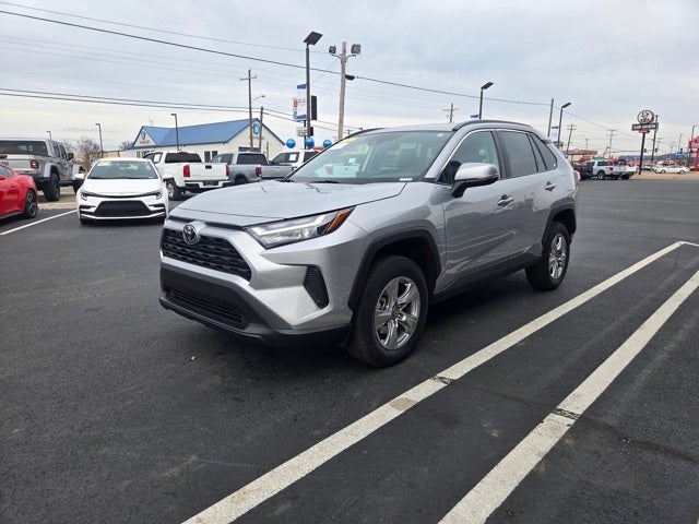 2024 Toyota RAV4 XLE