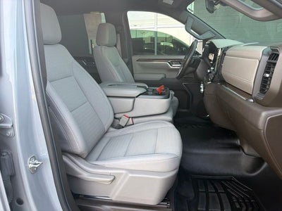 2025 GMC Sierra 1500 SLE