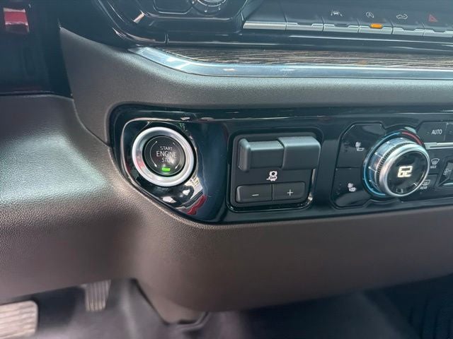 2025 GMC Sierra 1500 SLE
