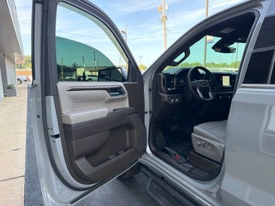 2025 GMC Sierra 1500 SLE