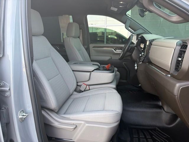 2025 GMC Sierra 1500 SLE