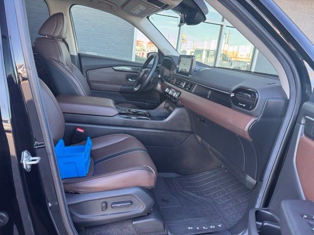 2023 Honda Pilot Elite