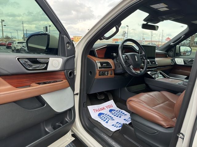 2023 Lincoln Navigator Reserve