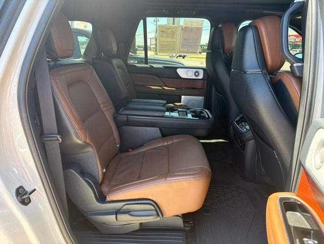 2024 Lincoln Navigator L Reserve