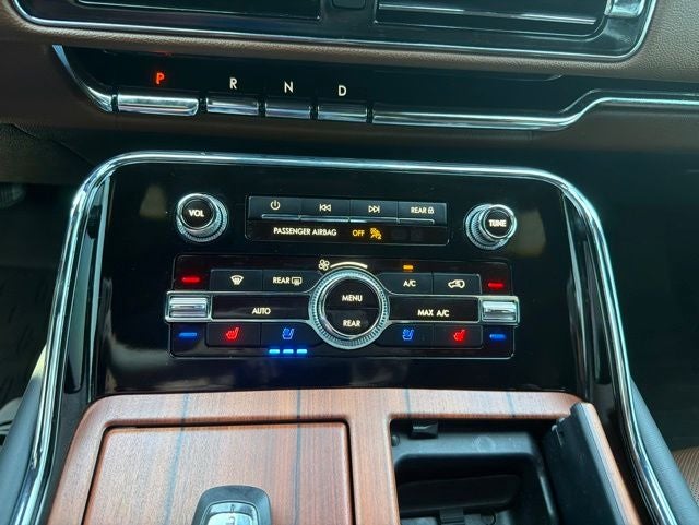 2024 Lincoln Navigator L Reserve