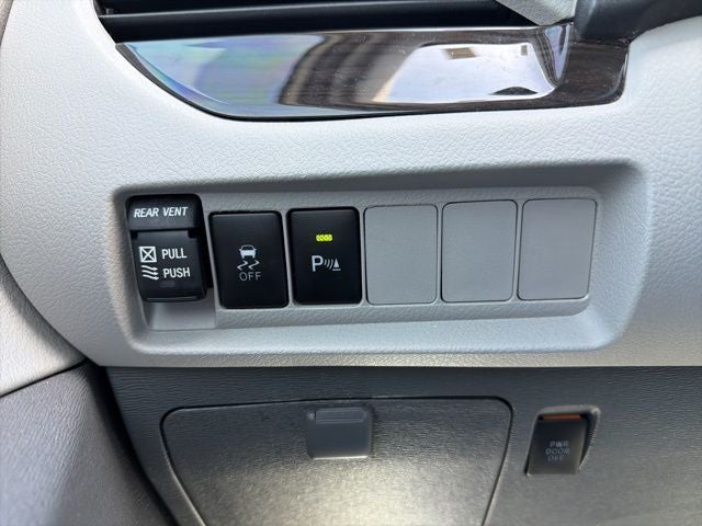 2019 Toyota Sienna L 7 Passenger