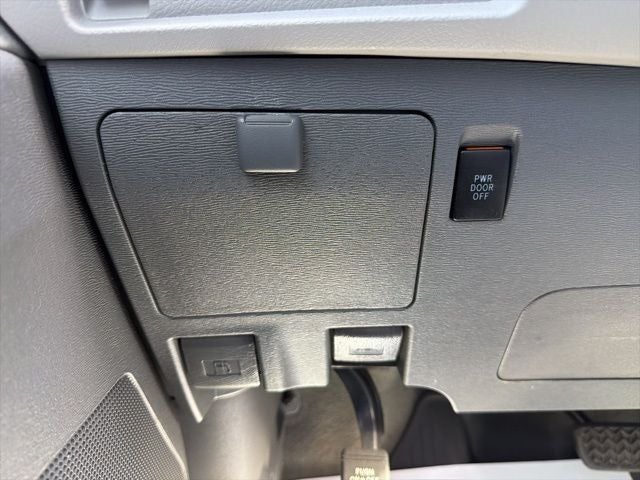 2019 Toyota Sienna L 7 Passenger