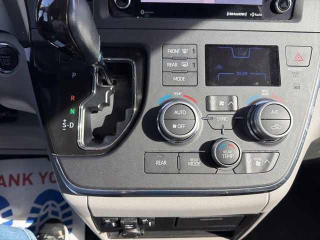 2019 Toyota Sienna L 7 Passenger