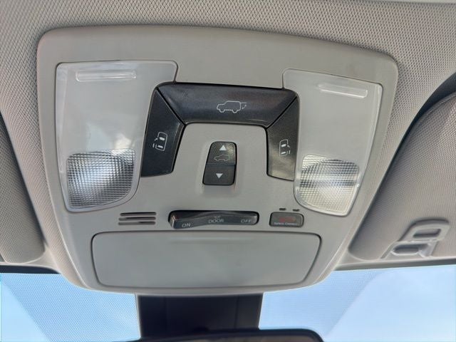 2019 Toyota Sienna L 7 Passenger
