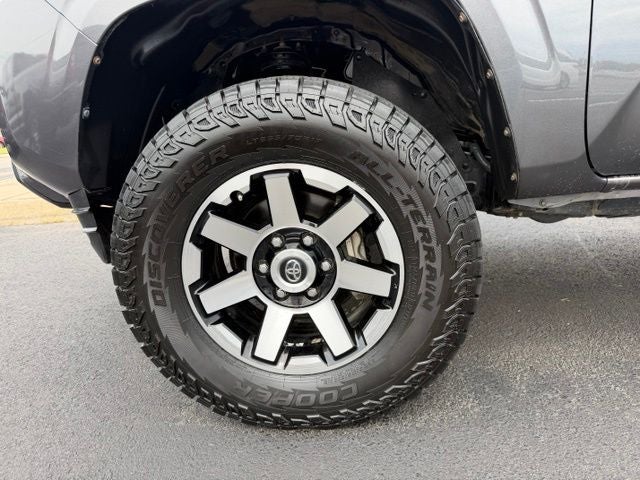 2019 Toyota Tacoma SR