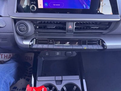 2025 Toyota Prius LE