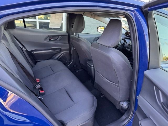 2025 Toyota Prius LE