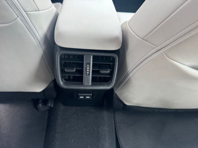 2022 Lexus UX 200 Base