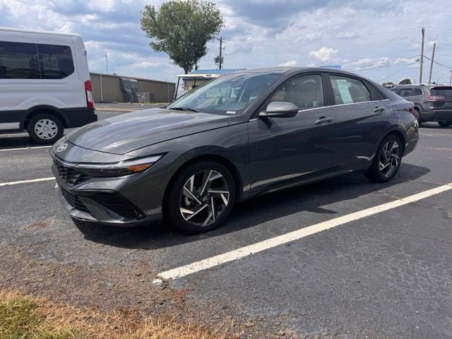 2025 Hyundai Elantra Limited