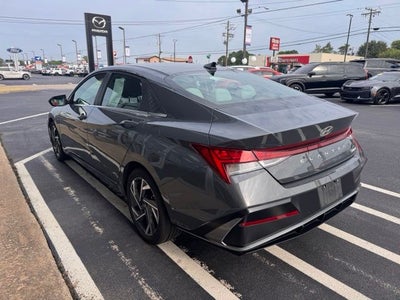 2025 Hyundai Elantra Limited