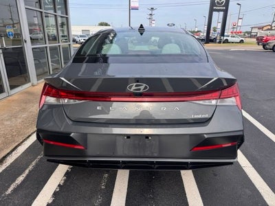 2025 Hyundai Elantra Limited