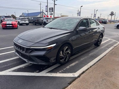 2025 Hyundai Elantra Limited